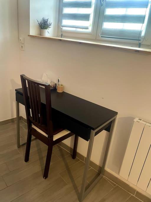 Maisonnette Des Douves Plein Centre 1 A 4 Voyageurs Malestroit Eksteriør billede